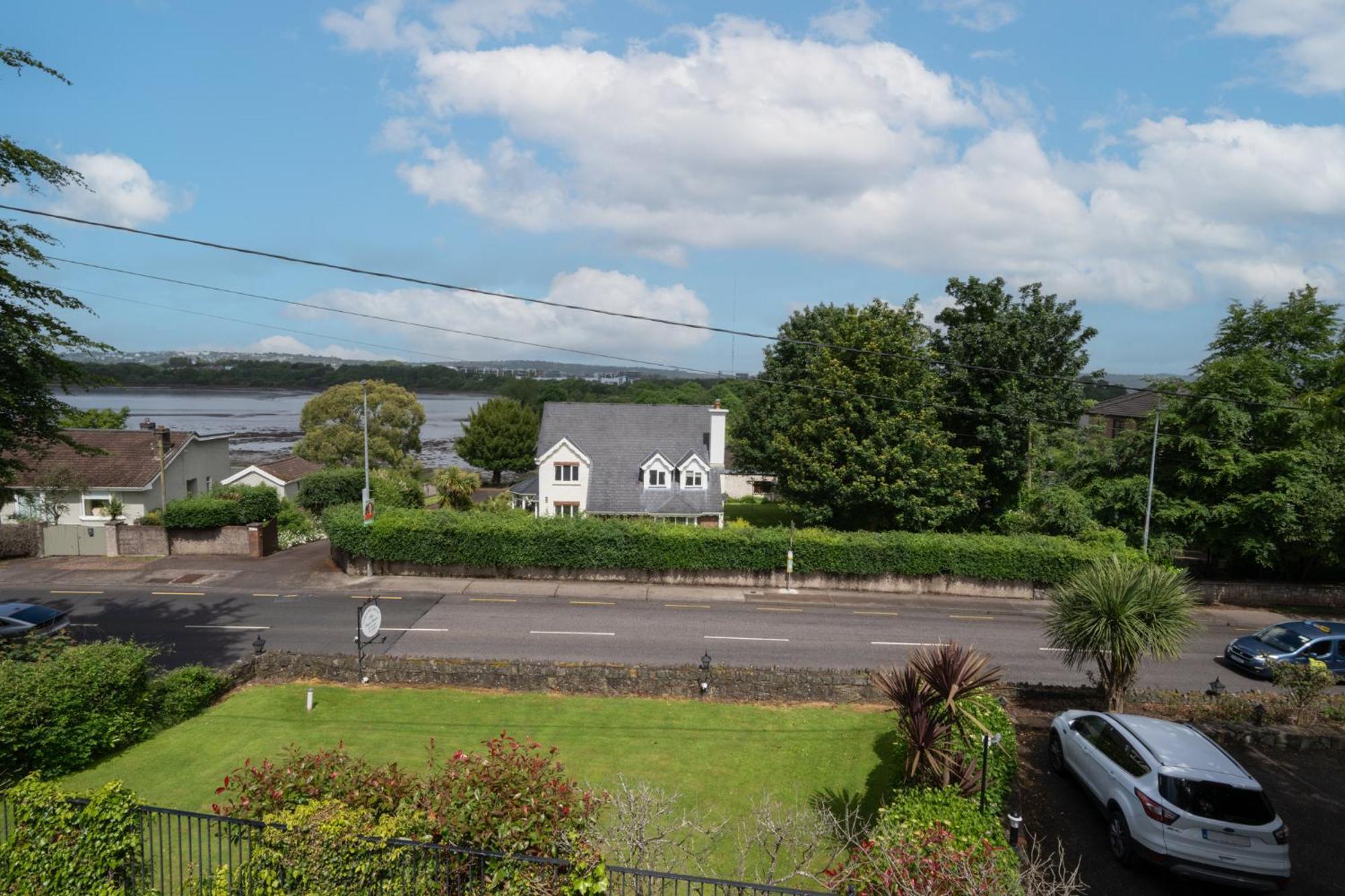 Coach Hill House Bed and Breakfast Cork Buitenkant foto